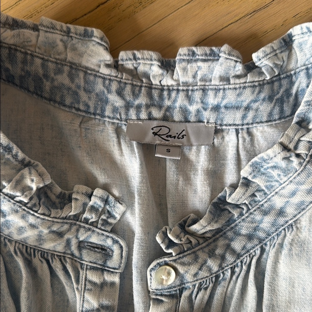 Stylish Rails Denim Dress - Picture 2 of 2